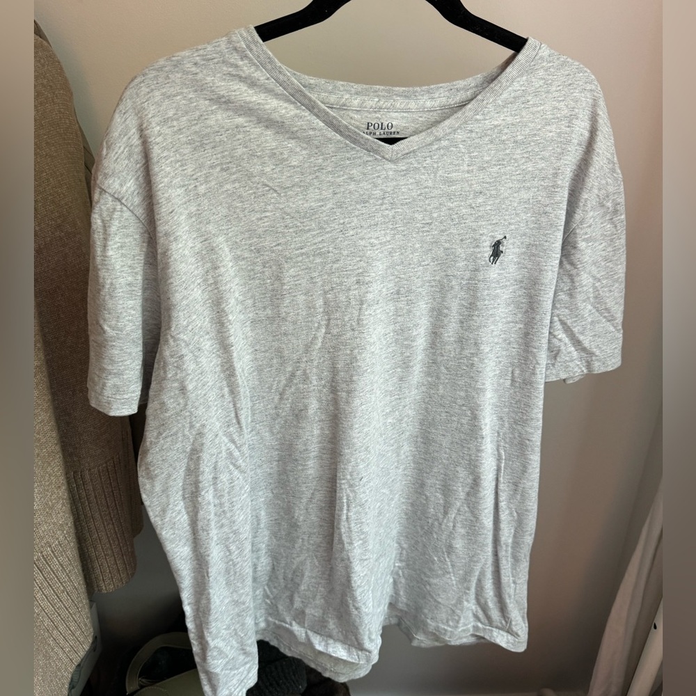Like new polo Ralph Lauren t-shirt v-neck